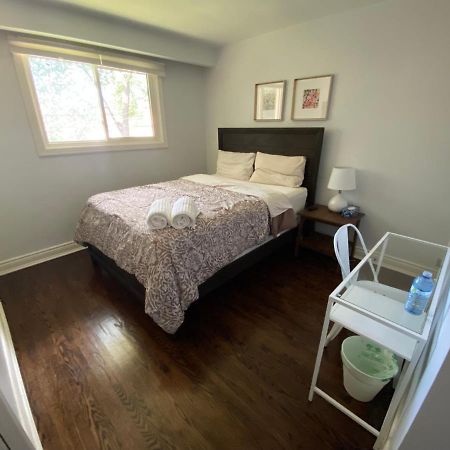 Yonge And Finch Subway !P Cozy & Quiet Private Bdr With Private Bathroom Toronto Kültér fotó